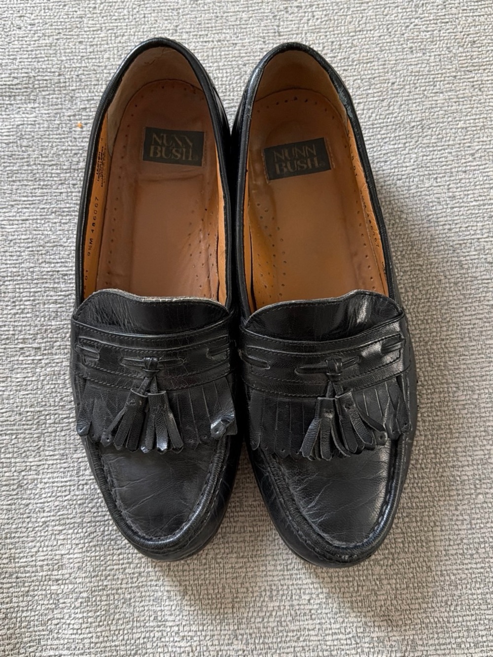 Nunn Bush Black Leather Tassel Kiltie Loafers